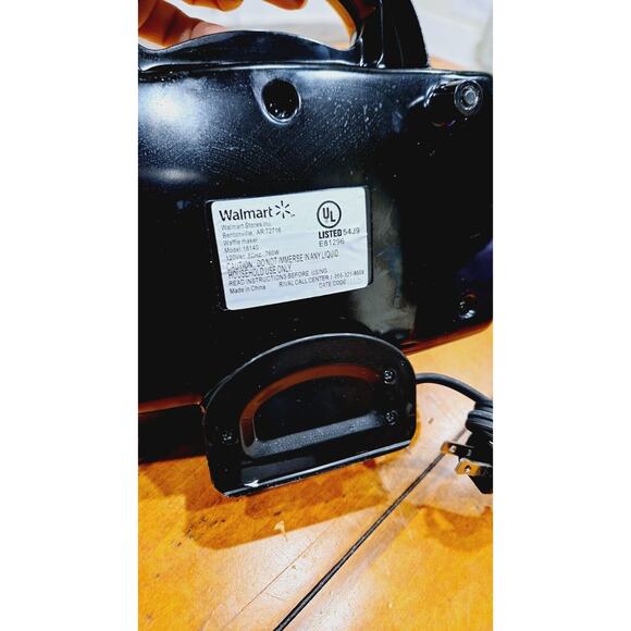 Rival (16140) Black 2 Slice Non-Stick Coated Cooking Plates Waffle Maker Tested - Picture 4 of 4